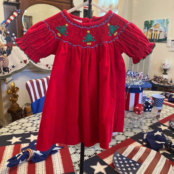 Le Za Me Smocked Infant girls Dress size 12 months - Picture 9 of 16